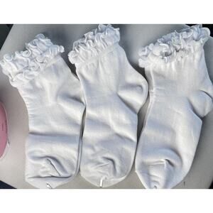 You Need That Girls White Frilly Socks 3 Pair Large Bobby Socks